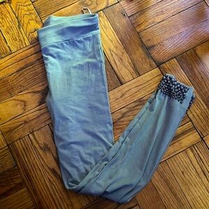 crossover gray leggings size s